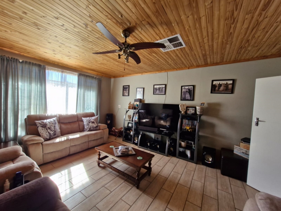 3 Bedroom Property for Sale in Kathu Northern Cape